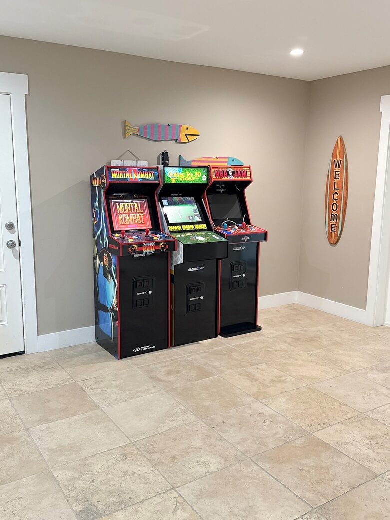 Bradenton Beautiful | Coastal Escape Just 3 Minutes from Bradenton Beach - Bradenton Beach, Florida