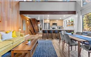 Kings Beach Retreat with Seasonal Pool and Forest Setting - Kings Beach, California
