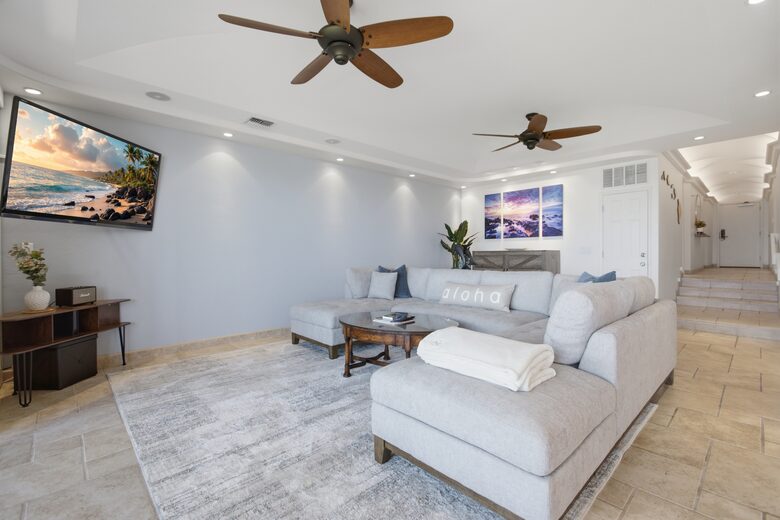 Makena Surf Oceanfront Residence with Private Lanai - Kihei, Hawaii