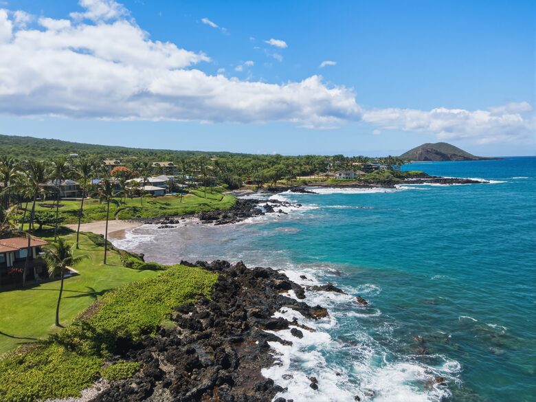 Makena Surf Oceanfront Residence with Private Lanai - Kihei, Hawaii