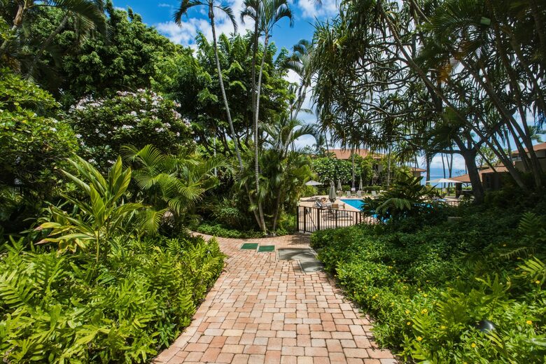 Makena Surf Oceanfront Residence with Private Lanai - Kihei, Hawaii