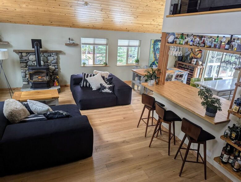 Truckee Escape Near Sawtooth Trails and Historic Downtown - Truckee, California