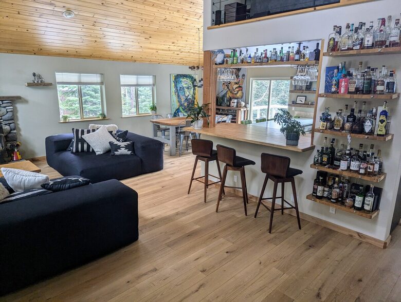 Truckee Escape Near Sawtooth Trails and Historic Downtown - Truckee, California