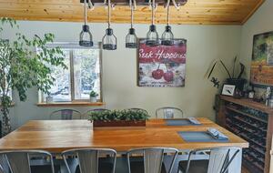 Truckee Escape Near Sawtooth Trails and Historic Downtown - Truckee, California