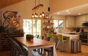 Truckee Escape Near Sawtooth Trails and Historic Downtown - Truckee, California