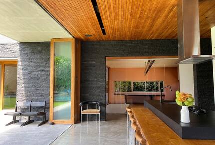 Canggu Design Residence with 20-Metre Pool and Tropical Gardens - canggu, Indonesia