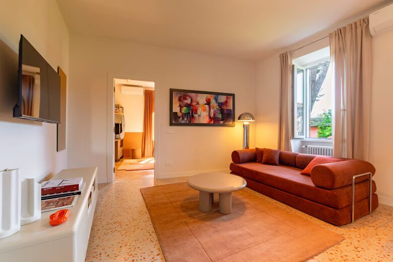 Park View Apartment in Historic Garbatella - Rome, Italy