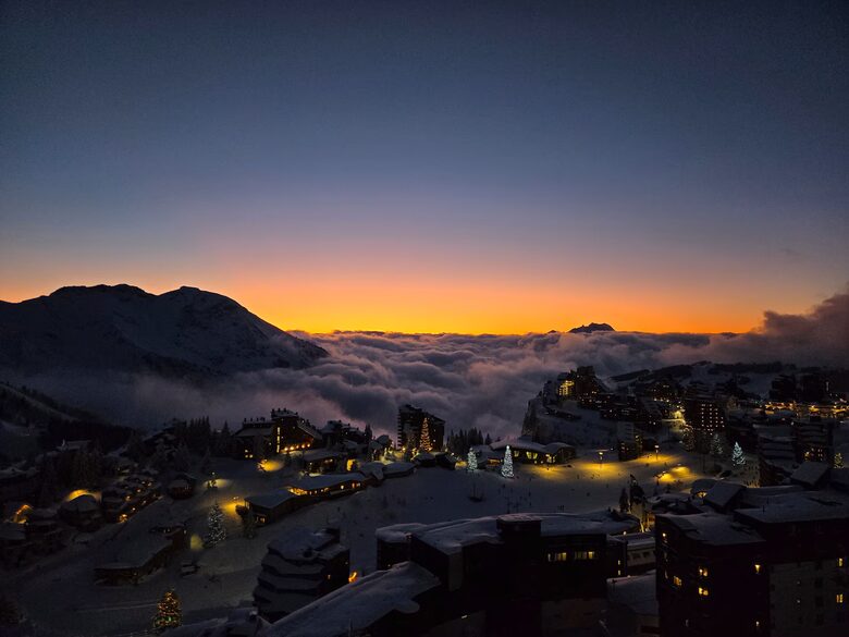 Sunlit Mountain Apartment in the French Alps - Avoriaz, Morzine, France