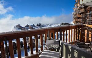 Sunlit Mountain Apartment in the French Alps - Avoriaz, Morzine, France