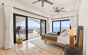 Casa Mantarraya | Modern Off-Grid Sanctuary Above the Sea of Cortez - Puerto Mexia, Mexico