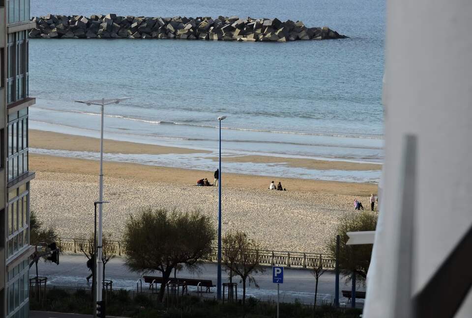 San Sebastián City and Sea Apartment - San Sebastián, Spain