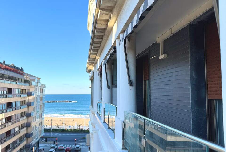 San Sebastián City and Sea Apartment - San Sebastián, Spain