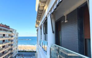 San Sebastián City and Sea Apartment - San Sebastián, Spain