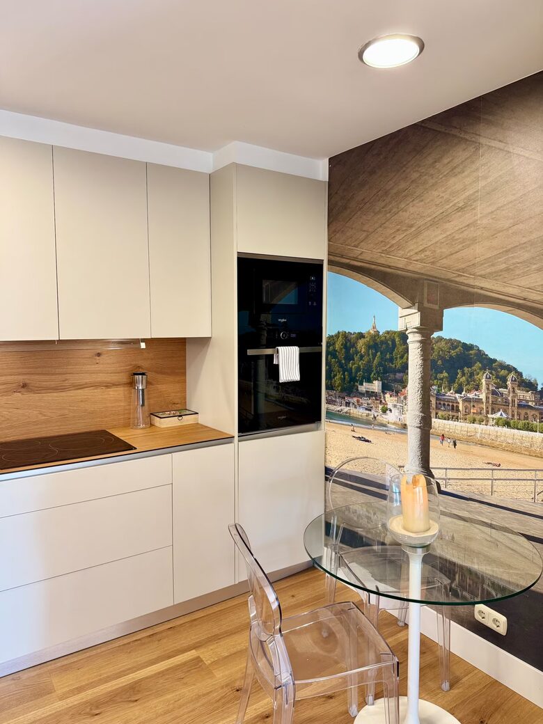 San Sebastián City and Sea Apartment - San Sebastián, Spain