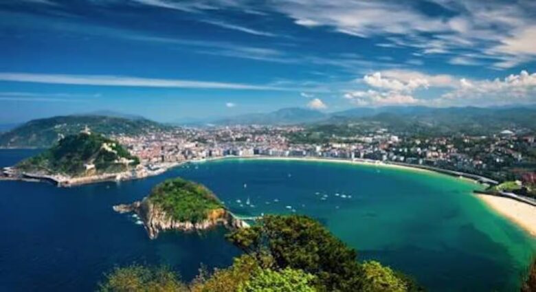 San Sebastián City and Sea Apartment - San Sebastián, Spain