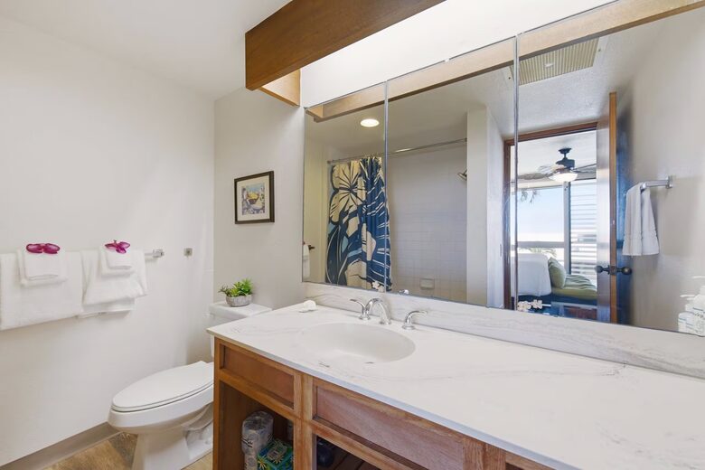 Poipu Ocean-View Condo with Pool and Hot Tub - Koloa, Hawaii