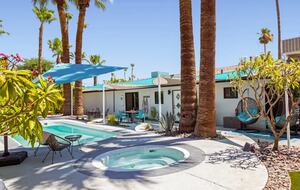 Palm Springs Mid-Century Retreat with Private Pool and Mountain Views - Palm Springs, California