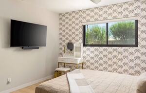 Palm Springs Mid-Century Retreat with Private Pool and Mountain Views - Palm Springs, California