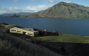 New Zealand Lake House - West Wanaka, Wanaka, Queenstown, New Zealand