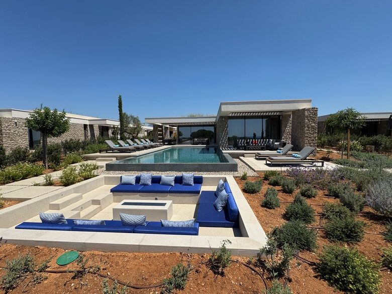 Villa with Private Pool and Sea Views - Pylos, Greece