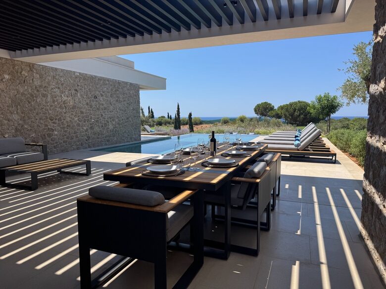 Villa with Private Pool and Sea Views - Pylos, Greece