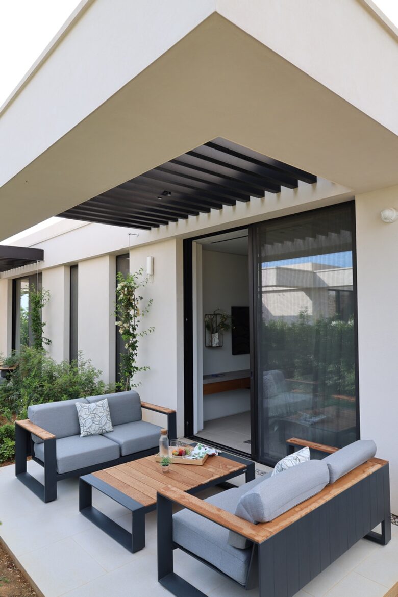 Villa with Private Pool and Sea Views - Pylos, Greece