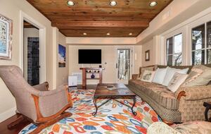 Waterfront Getaway with Private Dock on Lake Martin - Dadeville, Alabama