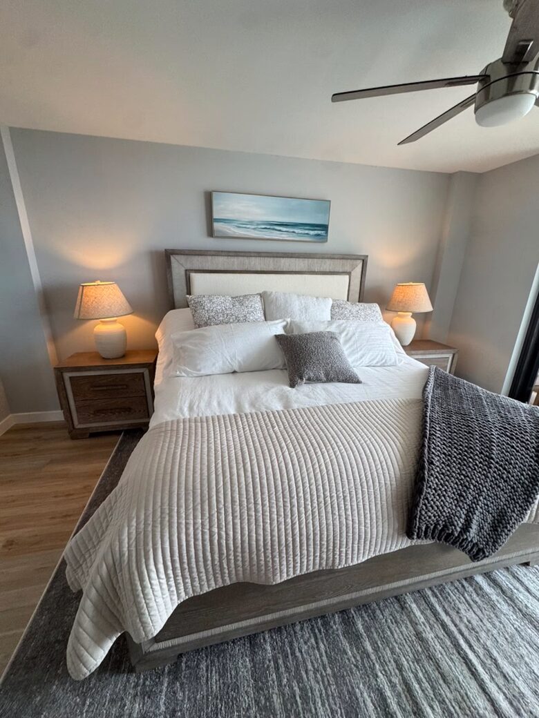 19th-Floor Beachfront Penthouse with Sweeping Gulf Views - Marco Island, Florida