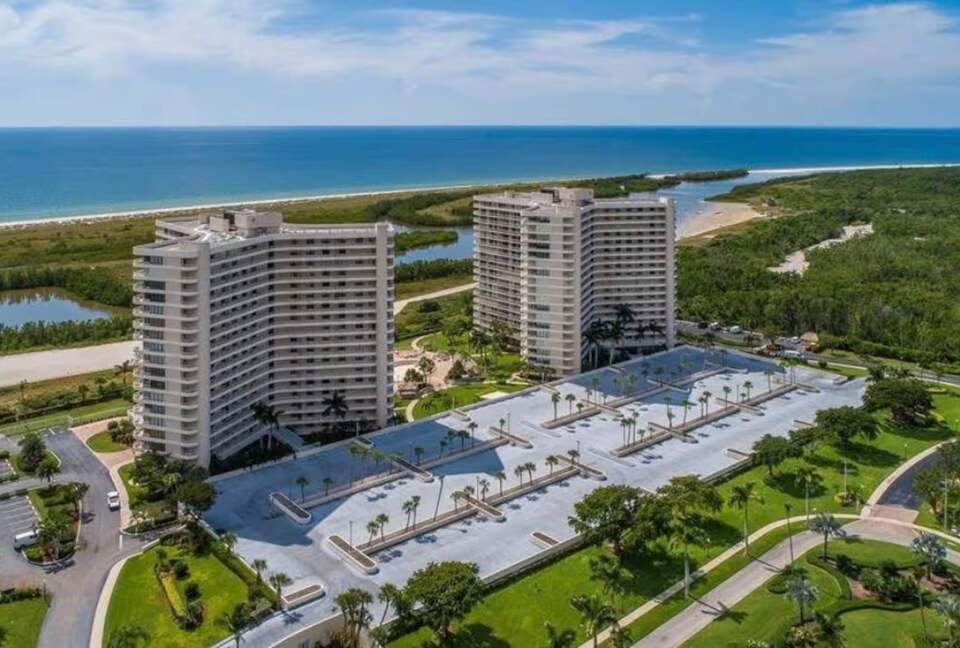 19th-Floor Beachfront Penthouse with Sweeping Gulf Views - Marco Island, Florida