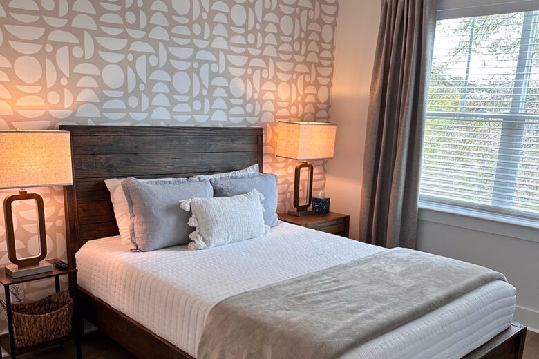 Modern Wilmington Retreat in the Brooklyn Arts District - Wilmington, North Carolina