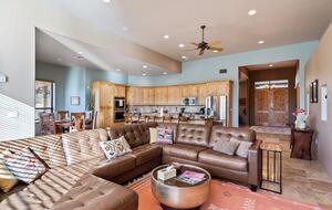 Tucson Desert Home with Private Pool and Mountain Views - Tucson, Arizona