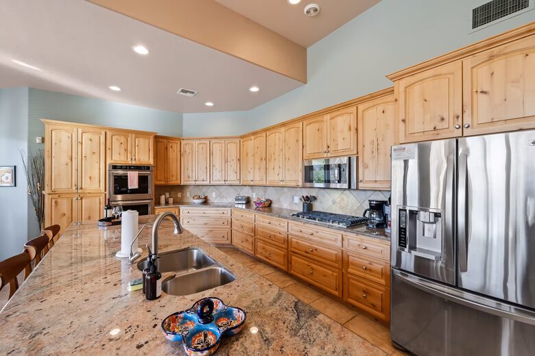 Tucson Desert Home with Private Pool and Mountain Views - Tucson, Arizona