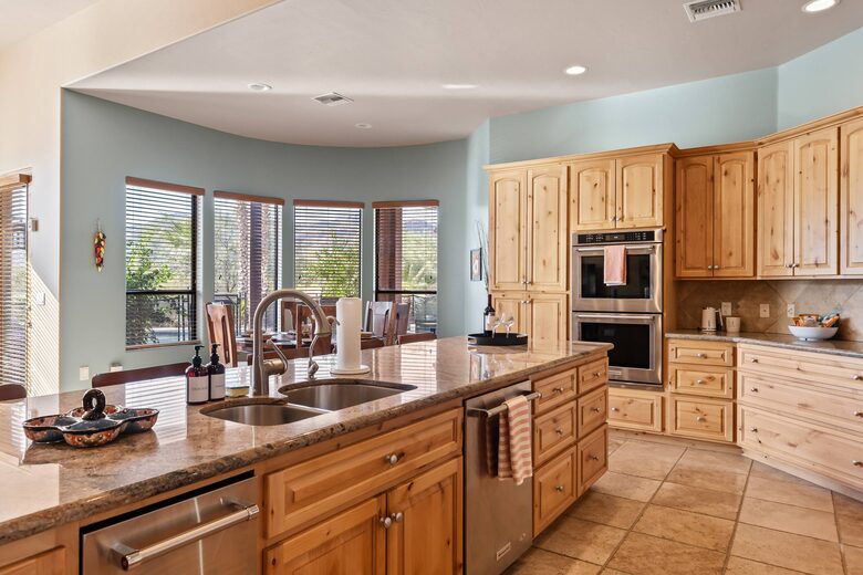 Tucson Desert Home with Private Pool and Mountain Views - Tucson, Arizona