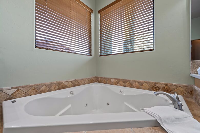 Tucson Desert Home with Private Pool and Mountain Views - Tucson, Arizona