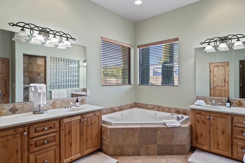 Tucson Desert Home with Private Pool and Mountain Views - Tucson, Arizona