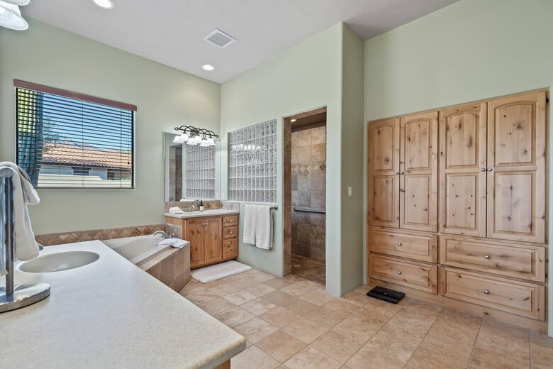 Tucson Desert Home with Private Pool and Mountain Views - Tucson, Arizona
