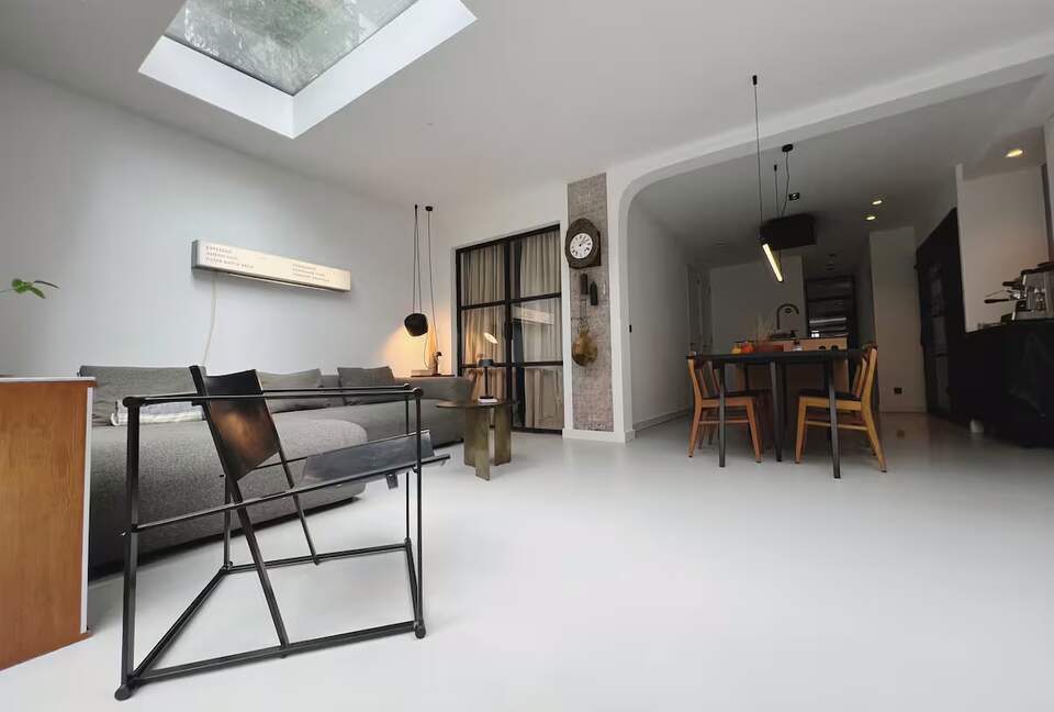 Refined Amsterdam Apartment with Private Garden - Amsterdam, Netherlands