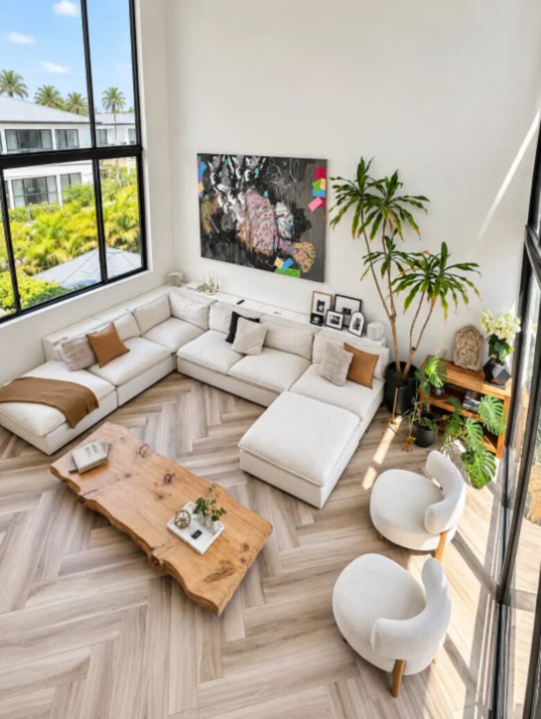 Sleek Modern Retreat on Beautiful Key Biscayne - Key Biscayne, Florida