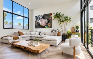 Sleek Modern Retreat on Beautiful Key Biscayne - Key Biscayne, Florida