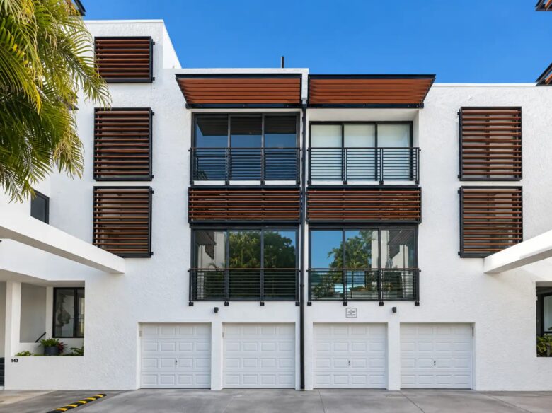Sleek Modern Retreat on Beautiful Key Biscayne - Key Biscayne, Florida