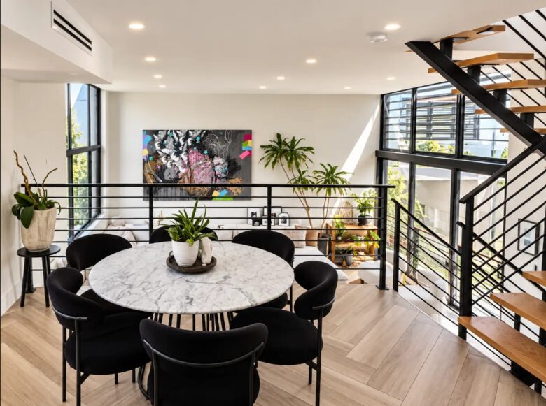Sleek Modern Retreat on Beautiful Key Biscayne - Key Biscayne, Florida