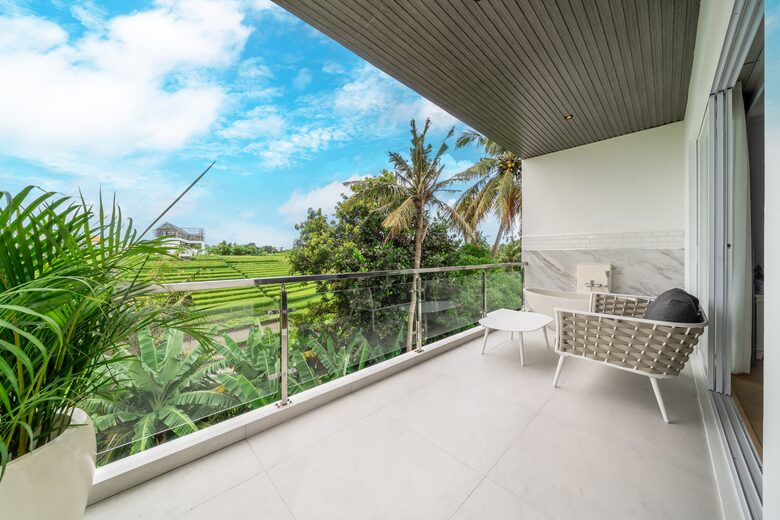 Canggu Ricefield Villa with Infinity Pool and Rooftop Lounge - Denpasar, Indonesia