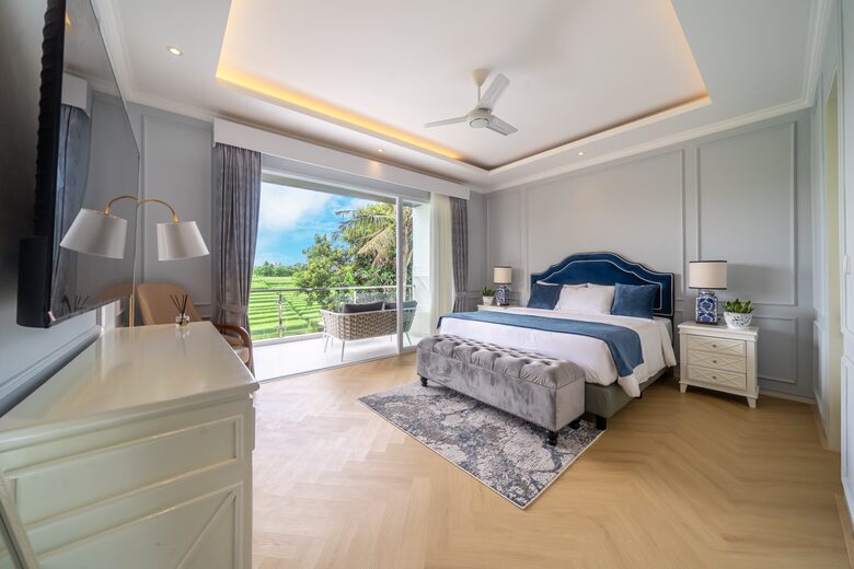 Canggu Ricefield Villa with Infinity Pool and Rooftop Lounge - Denpasar, Indonesia