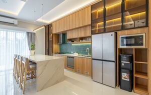Canggu Ricefield Villa with Infinity Pool and Rooftop Lounge - Denpasar, Indonesia