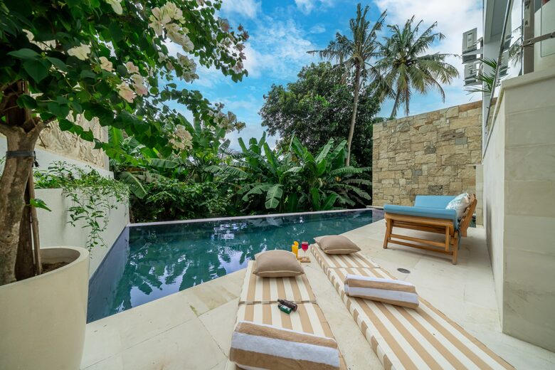 Canggu Ricefield Villa with Infinity Pool and Rooftop Lounge - Denpasar, Indonesia