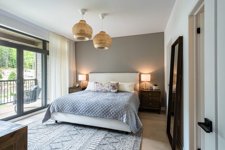 Modern Tremblant Escape with Sweeping Laurentian Views - Mont-Tremblant, Canada