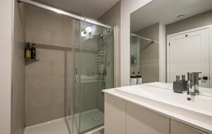 Modern Tremblant Escape with Sweeping Laurentian Views - Mont-Tremblant, Canada