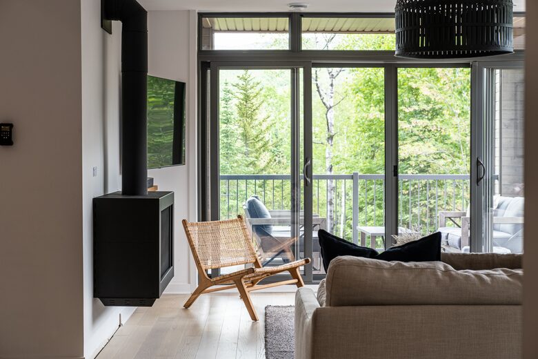 Modern Tremblant Escape with Sweeping Laurentian Views - Mont-Tremblant, Canada