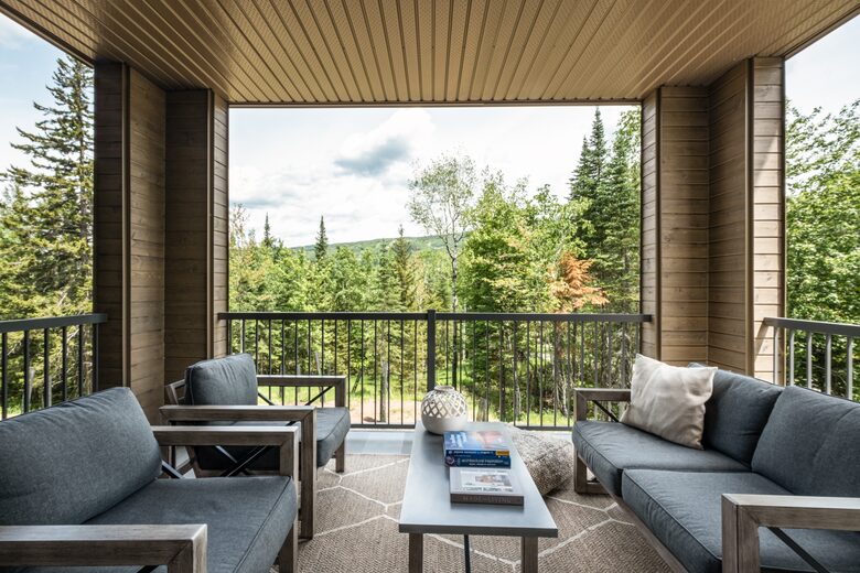 Modern Tremblant Escape with Sweeping Laurentian Views - Mont-Tremblant, Canada