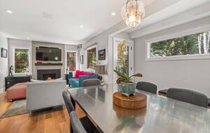 Charming West End Townhome Near Aspen Mountain - Aspen, Colorado
